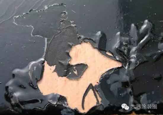 油漆剝落